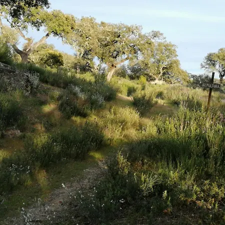 Monte Da Fonte Santa De Sao Luis בית כפרי *